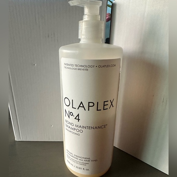 OLAPLEX Other - 33.8oz Olaplex No.4 Bond Maintenance Shampoo